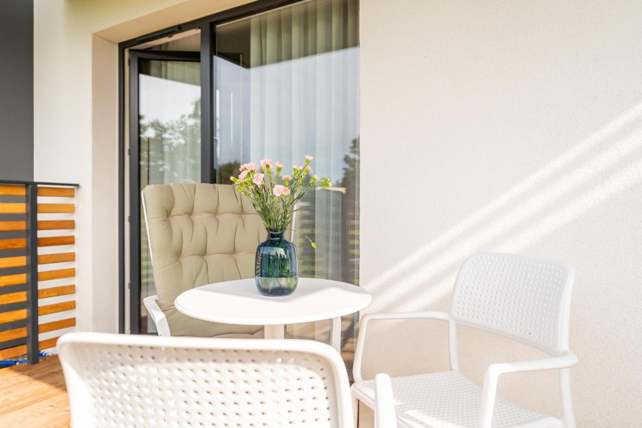 Apartament Willow Tree Surfingbird Dzwirzyno Exterior photo